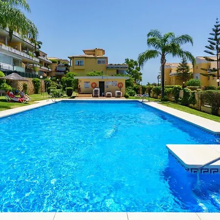 Magnificent On First Line Golf Cabopino M5 Apartment *