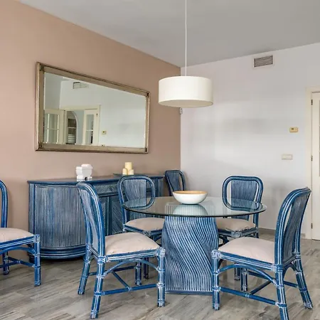 Magnificent On First Line Golf Cabopino M5 *